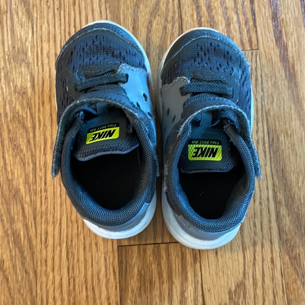 Nike boy shoes